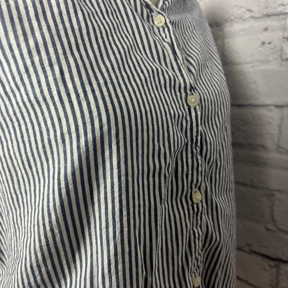 Old Navy Stripe Button Up Women's Blouse - Picture 5 of 5